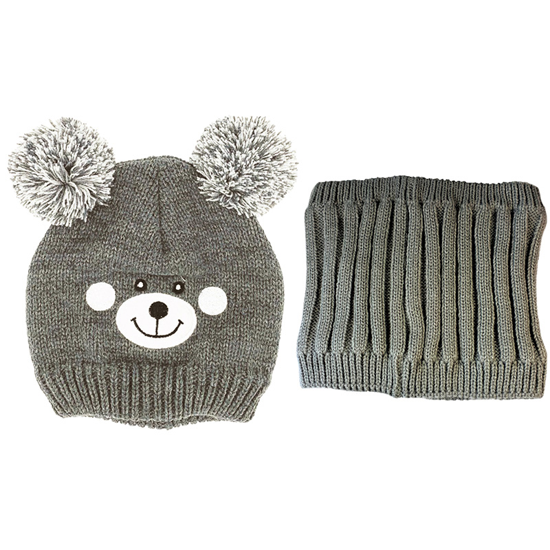 Image Hat and Neckwarmer Kit forKkids, Bear Design - Grey
